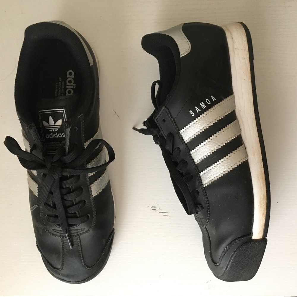 Adidas black silver Samoa sneakers 9